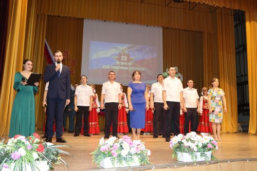 Концерт ко Дню защитников Отечества