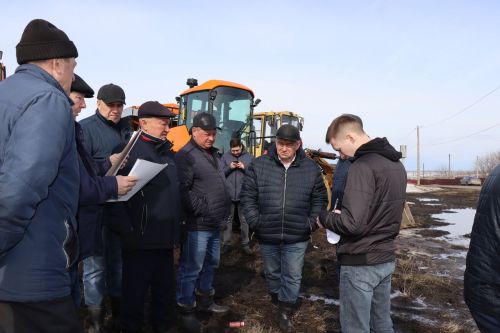 Приемка готовности техники к проведению весенне-полевых работ в Дрожжановском районе -2024