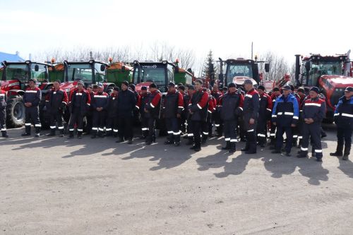 Приемка готовности техники к проведению весенне-полевых работ в Дрожжановском районе -2024