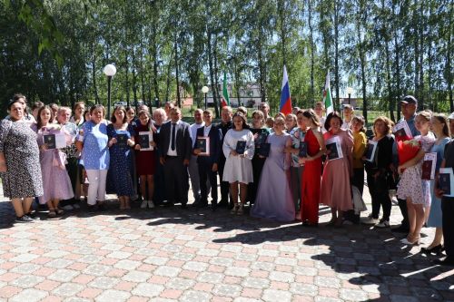Вручение дипломов студентам техникума Дрожжановского района РТ -2024