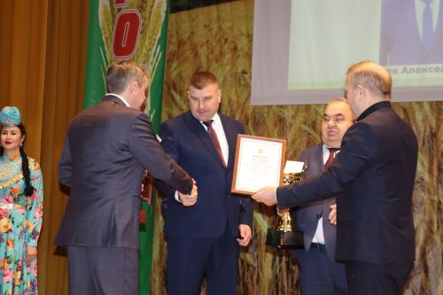 Чествование передовиков сельского хозяйства в Дрожжановском районе РТ -2025