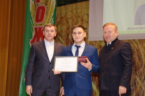 Чествование передовиков сельского хозяйства в Дрожжановском районе РТ -2025