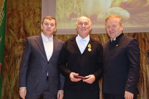 Чествование передовиков сельского хозяйства в Дрожжановском районе РТ -2025