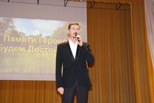 В районном доме культуры был праздничный концерт по случаю Международного Дня пожилых людей