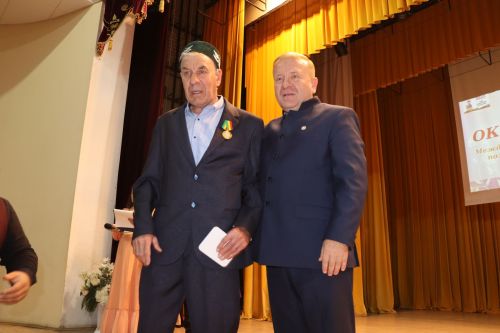 В районном доме культуры был праздничный концерт по случаю Международного Дня пожилых людей