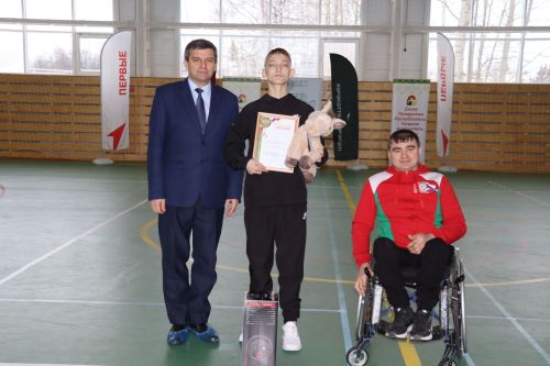 Спортивный праздник «Мы сможем Вместе» объединил детей в Дрожжановском районе