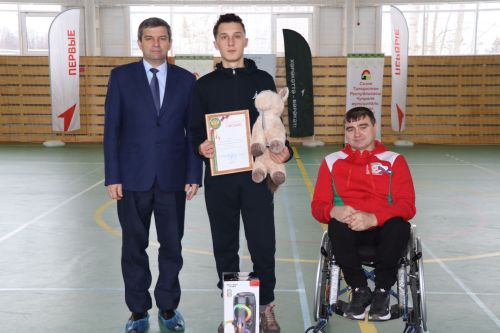 Спортивный праздник «Мы сможем Вместе» объединил детей в Дрожжановском районе