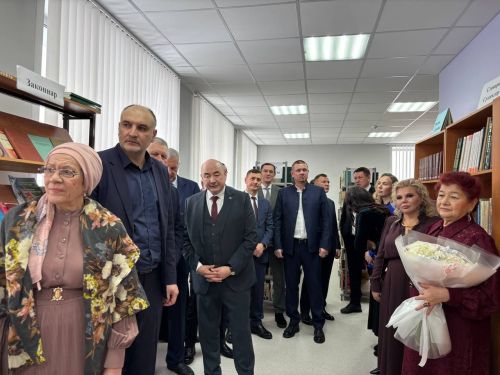 Малоцильнинской СОШ имени Зыятдина Арсланова Дрожжановского района 100 лет-2025