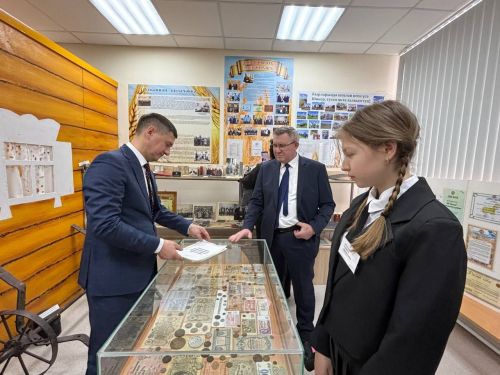 Малоцильнинской СОШ имени Зыятдина Арсланова Дрожжановского района 100 лет-2025