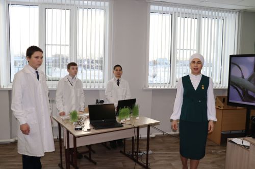 Малоцильнинской СОШ имени Зыятдина Арсланова Дрожжановского района 100 лет-2025