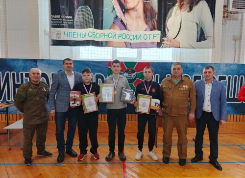 Форпостовцы Дрожжановского района&nbsp;РТ сразились по&nbsp;стрельбе из&nbsp;пневматической винтовки