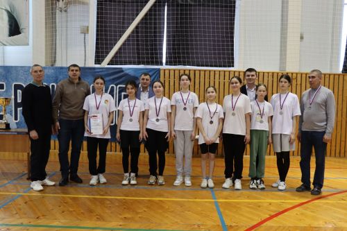 В Дрожжаном прошел муниципальный этап Чемпионата школьной волейбольной лиги среди команд девушек