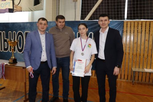 В Дрожжаном прошел муниципальный этап Чемпионата школьной волейбольной лиги среди команд девушек