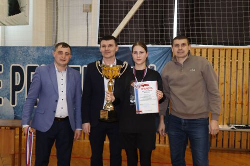 В Дрожжаном прошел муниципальный этап Чемпионата школьной волейбольной лиги среди команд девушек