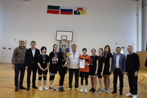 В Дрожжаном прошел муниципальный этап Чемпионата школьной волейбольной лиги среди команд девушек