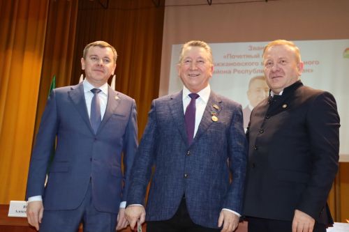 Отчетная сессия об итогах-социально-экономического развития Дрожжановского района -2025