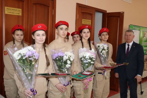 Отчетная сессия об итогах-социально-экономического развития Дрожжановского района -2025