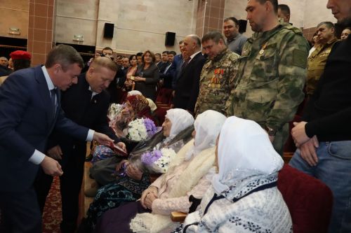 Отчетная сессия об итогах-социально-экономического развития Дрожжановского района -2025