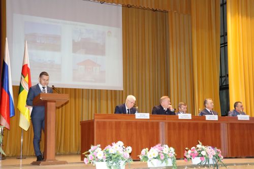 Отчетная сессия об итогах-социально-экономического развития Дрожжановского района -2025