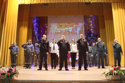 С праздничным концертом открыли год Защитника Отечества в Дрожжановском районе РТ