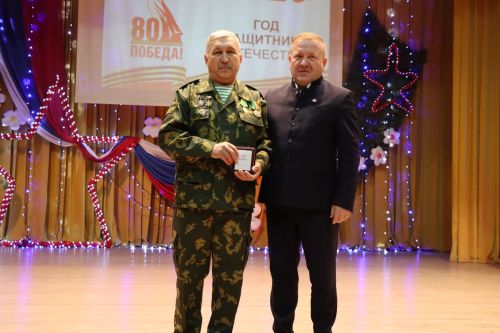 С праздничным концертом открыли год Защитника Отечества в Дрожжановском районе РТ