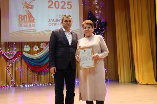 С праздничным концертом открыли год Защитника Отечества в Дрожжановском районе РТ