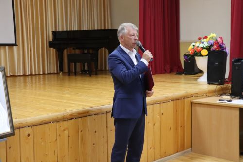 Выставка художницы Наталии Нагорновой в Дрожжановском районе-2025