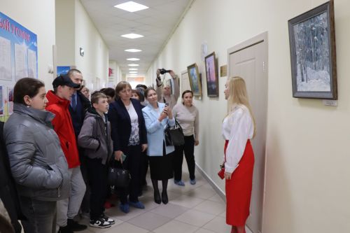 Выставка художницы Наталии Нагорновой в Дрожжановском районе-2025
