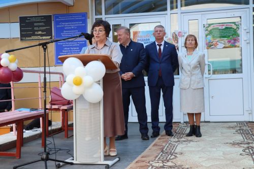 «Школьные годы чудесные»: в Стародрожжановской школе № 1 прозвенел Последний звонок
