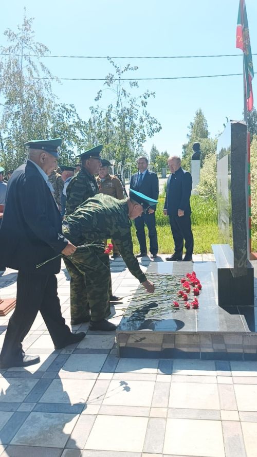 В Дрожжановском районе почтили память пограничников в день 107-летия службы