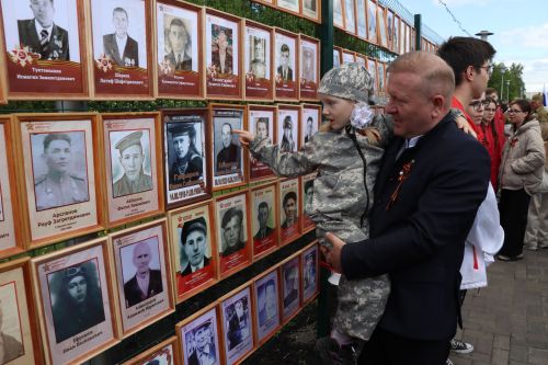 Парад Победы-2025 в Дрожжановском районе