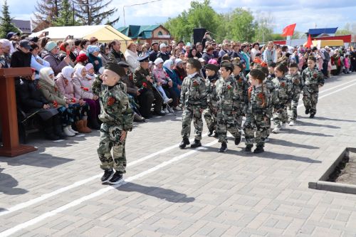 Парад Победы-2025 в Дрожжановском районе