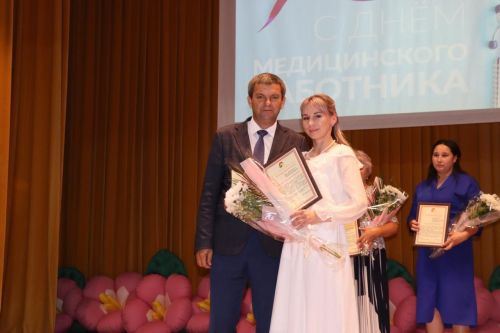 В Дрожжановском районе РТ чествовали работников здравоохранения
