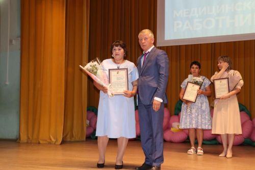 В Дрожжановском районе РТ чествовали работников здравоохранения