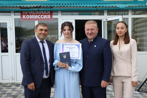 В Дрожжановском техникуме отраслевых технологий состоялось торжественное вручение дипломов