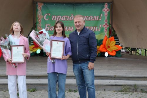 «Выпускной бал 2025» в Дрожжановском районе РТ: медалисты, награды и праздничная дискотека
