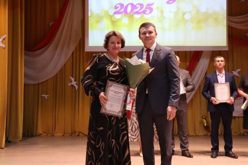 «Выпускной бал 2025» в Дрожжановском районе РТ: медалисты, награды и праздничная дискотека