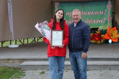 «Выпускной бал 2025» в Дрожжановском районе РТ: медалисты, награды и праздничная дискотека