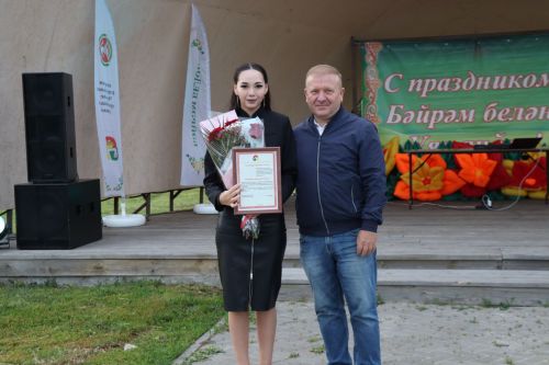 «Выпускной бал 2025» в Дрожжановском районе РТ: медалисты, награды и праздничная дискотека