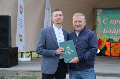 «Выпускной бал 2025» в Дрожжановском районе РТ: медалисты, награды и праздничная дискотека