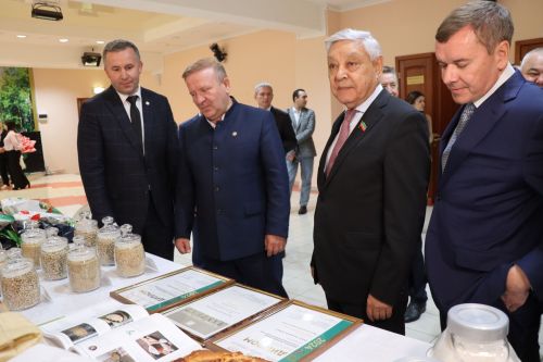 Зональный семинар -совещание  в Дрожжановском районе -2025