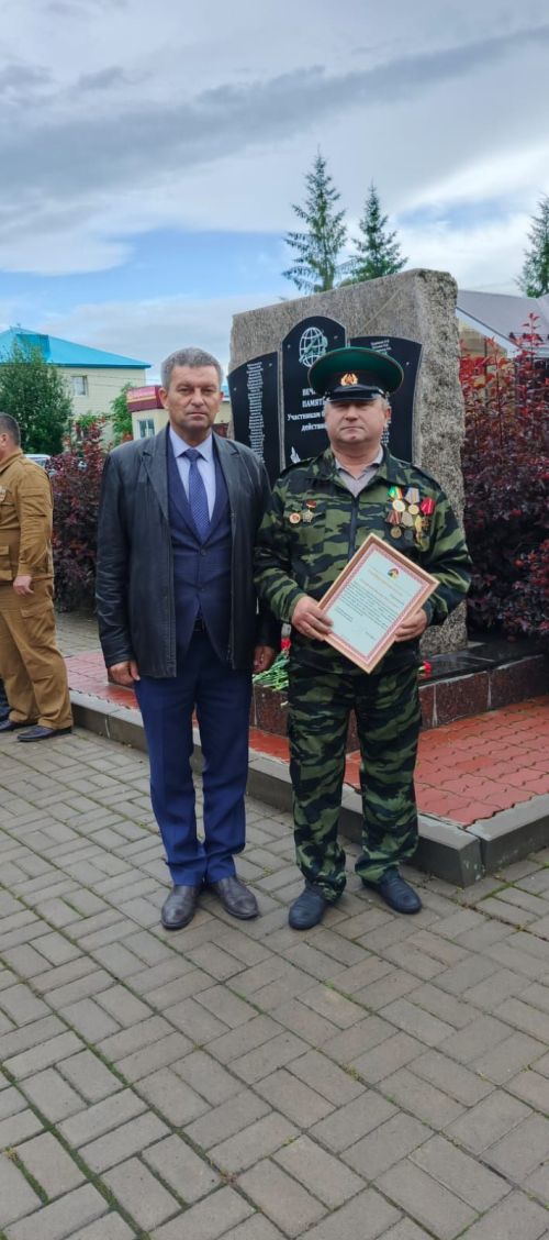 В День ветеранов боевых действий почтили память героев и поддержали нынешних защитников Отечества