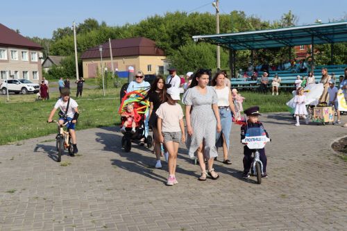 День Семьи, любви и верности в Дрожжановском районе -2025