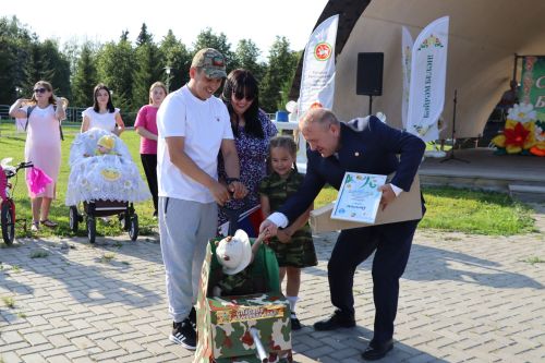 День Семьи, любви и верности в Дрожжановском районе -2025
