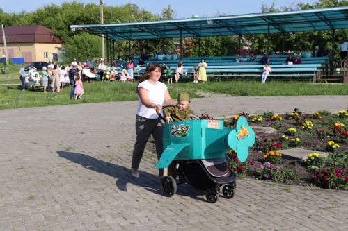 День Семьи, любви и верности в Дрожжановском районе -2025