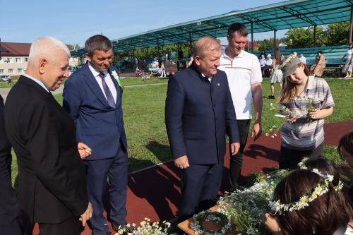 День Семьи, любви и верности в Дрожжановском районе -2025