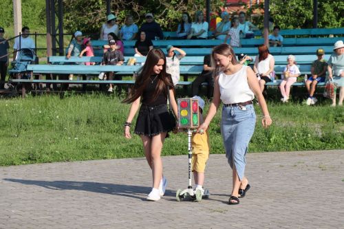День Семьи, любви и верности в Дрожжановском районе -2025