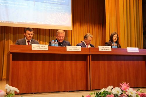 Августовская педагогическая конференция в Дрожжановском районе -2025