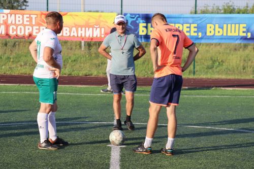 В Дрожжановском районе прошел турнир по мини-футболу в честь Дня физкультурника