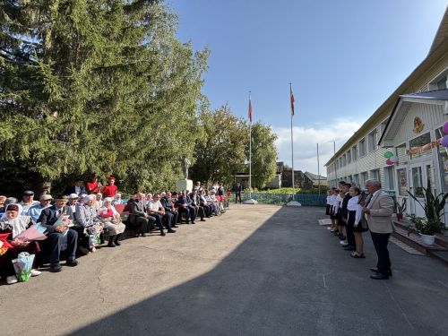 Открытие доски памяти в Большецильнинской СОШ Дрожжановского района РТ -2025